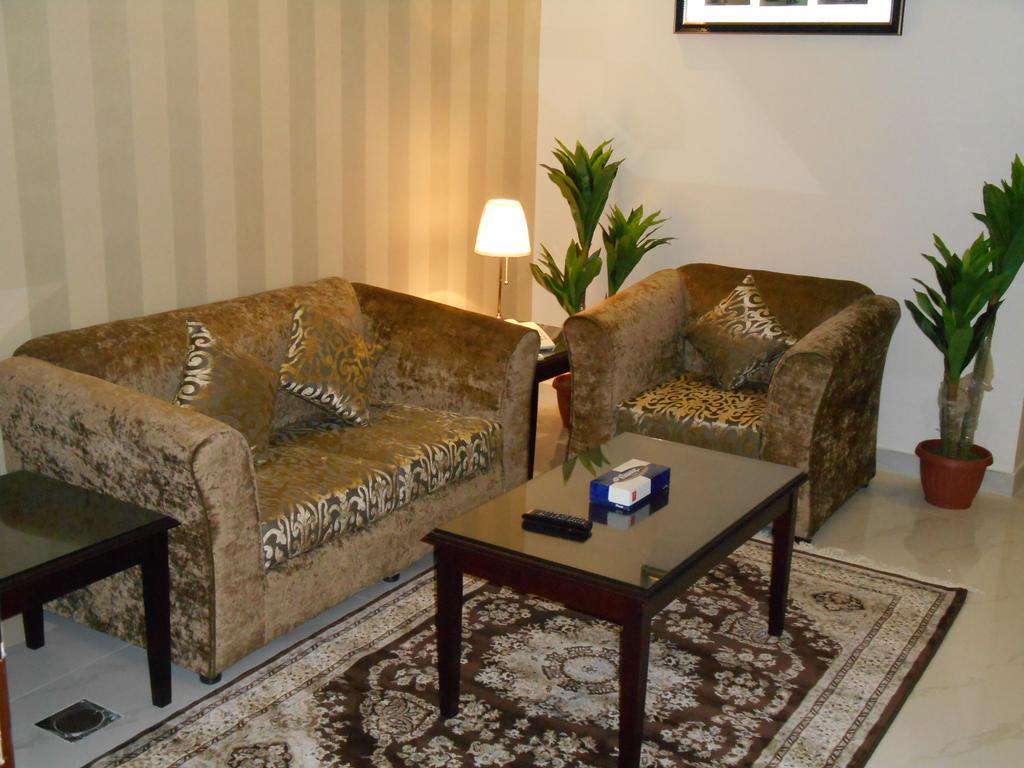 جلنار الشرق للشقق المخدومة Djedda Kamer foto